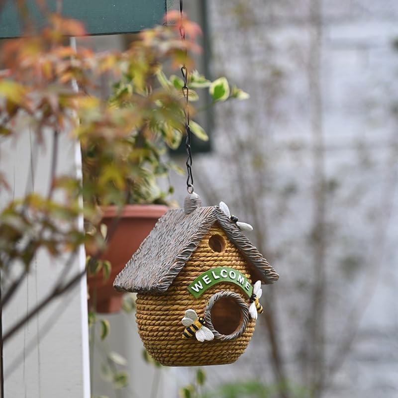 Welcome Home Hanging Birdhouse – Cozy Garden Decor